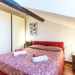 Con Bagno Privato Con Wifi A 200m Dalla Metro Apartament